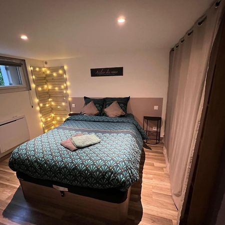 Le Camille Charming With Garden 5 Min Chu Apartment Поатие Екстериор снимка