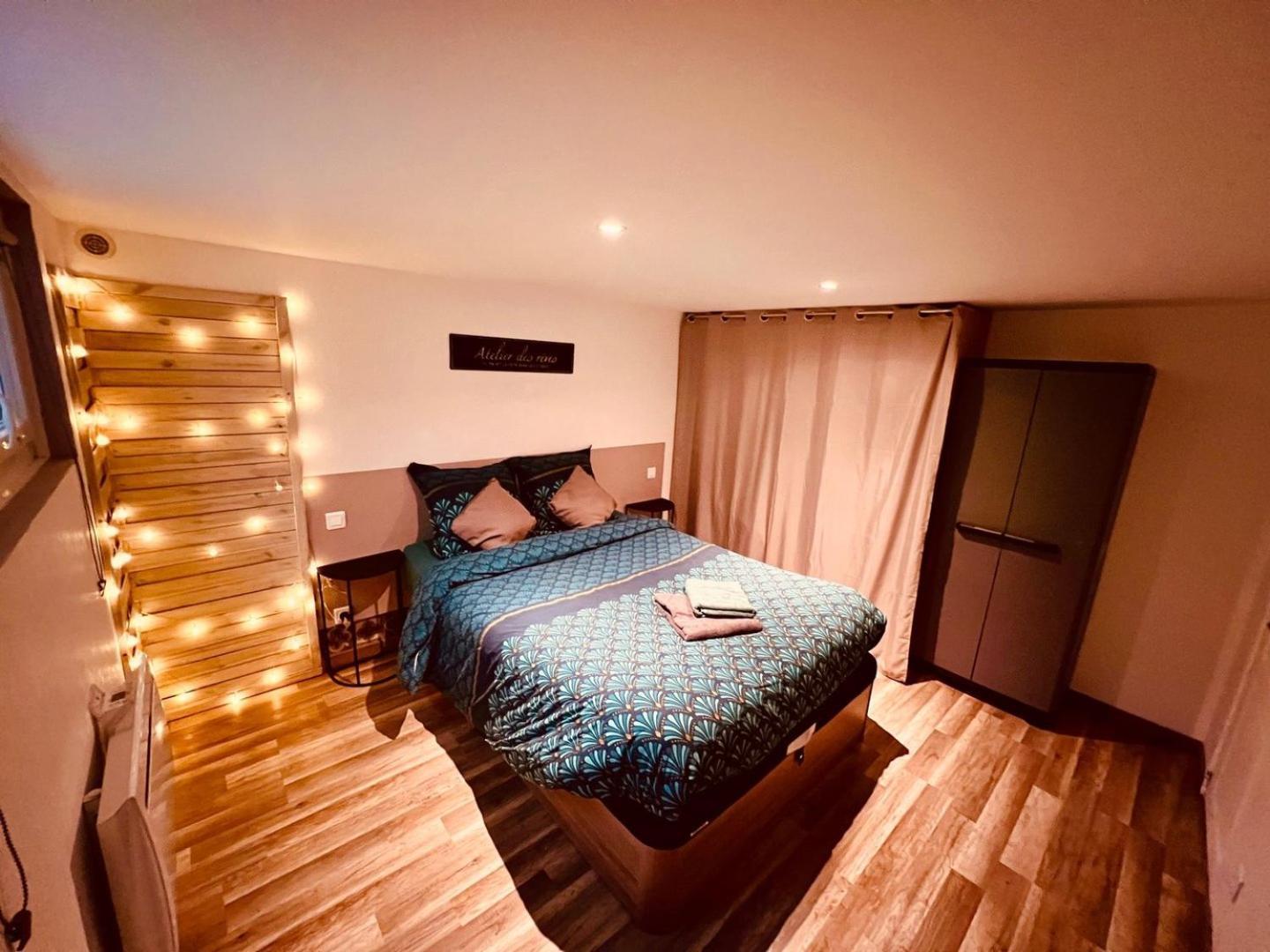 Le Camille Charming With Garden 5 Min Chu Apartment Поатие Екстериор снимка